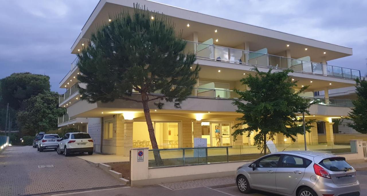 Residence I Diamanti Cervia Exterior foto